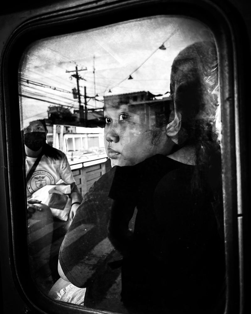 Documentary photograph by Rob Adams (11 of 27)